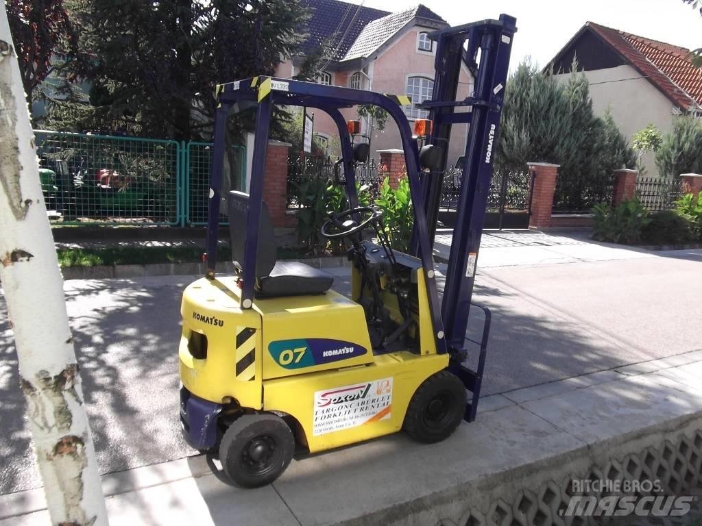 Komatsu FG07-3 液化石油氣LPG卡車