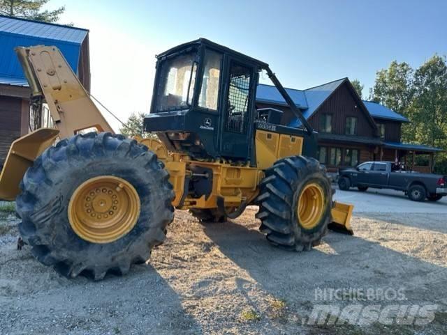 John Deere 540 G III 集材機
