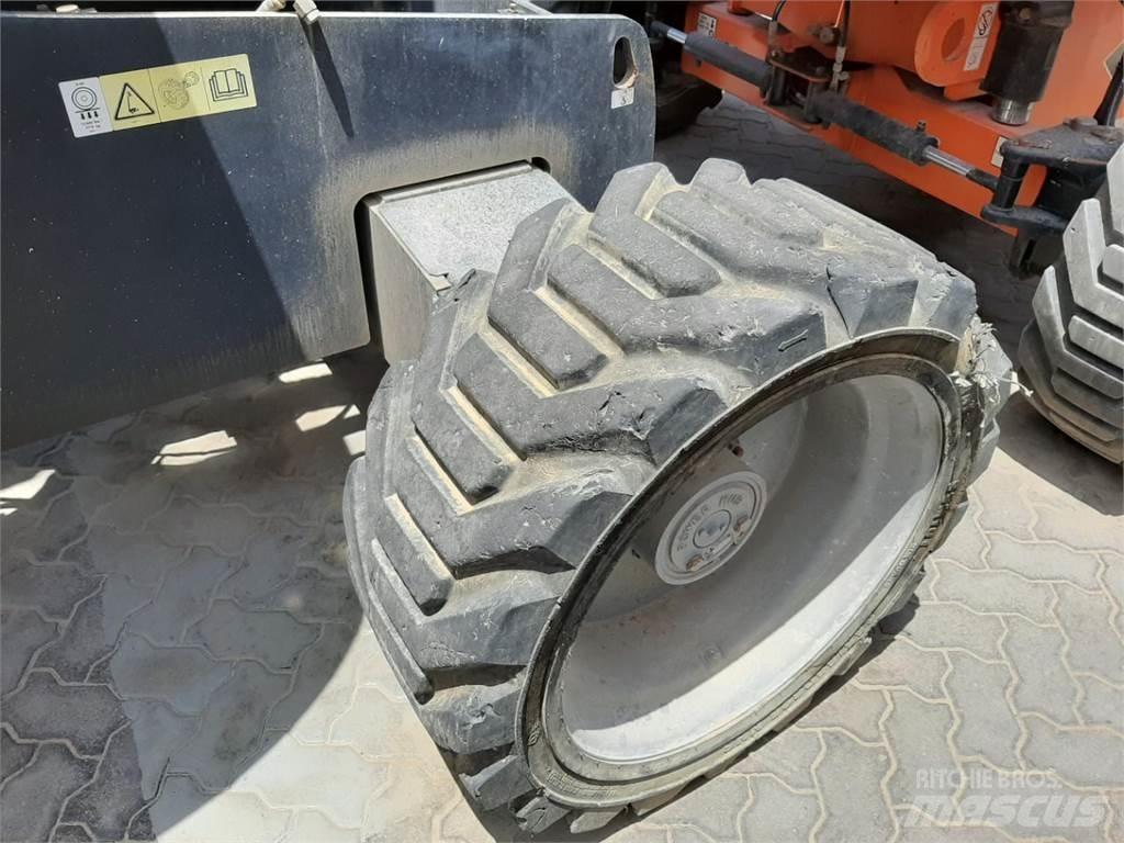 Genie S65 伸縮臂高空作業車