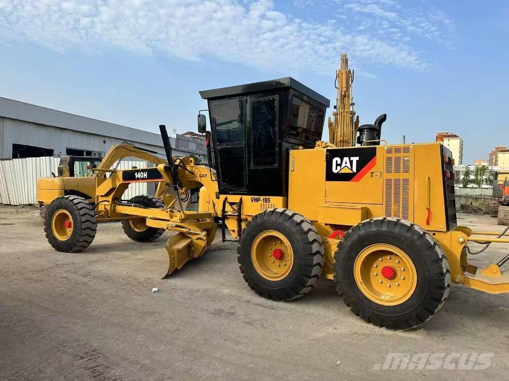 CAT CAT140H 平土機
