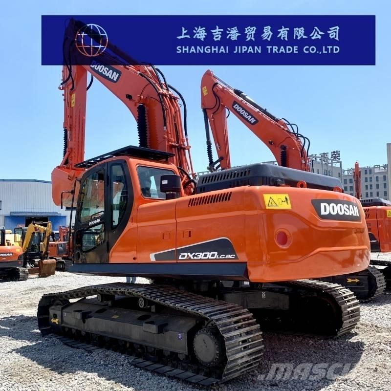 Doosan DX 300 履帶式 挖土機/掘鑿機/挖掘機