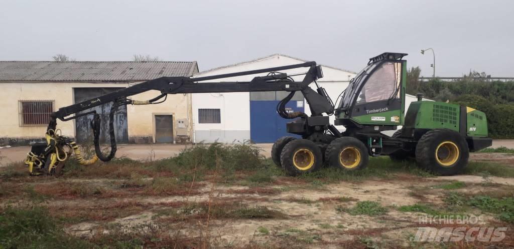 Timberjack 1070 收穫機
