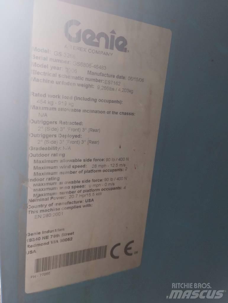 Genie GS 3268 剪式升降機