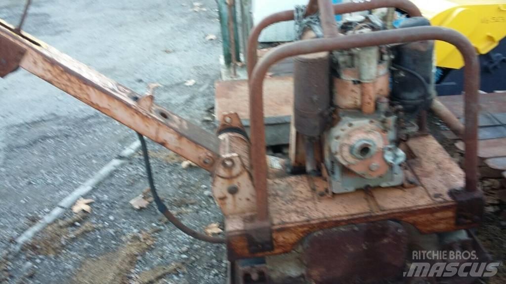 Ammann 30X50 夯實機(夯土機)
