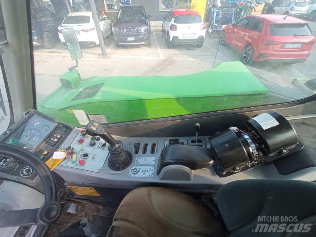 Merlo P 40.9 農業用伸縮臂裝載機