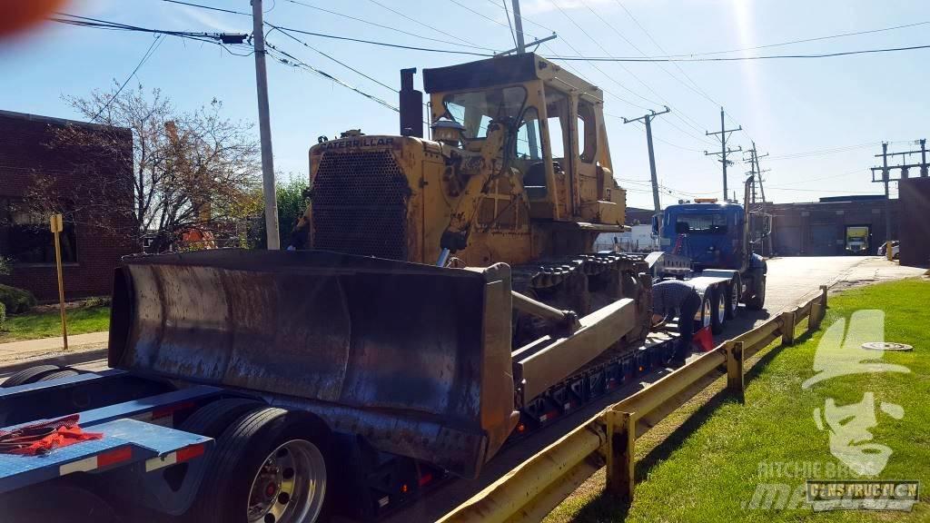 CAT D 8 K 履帶推土機