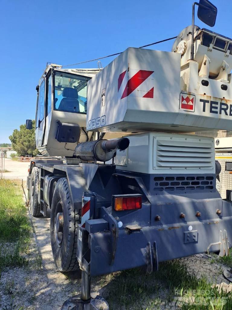 Terex A 350 越野起重機