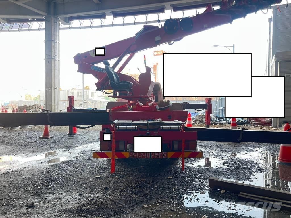 Horyong SKY280 卡車裝載高空作業車