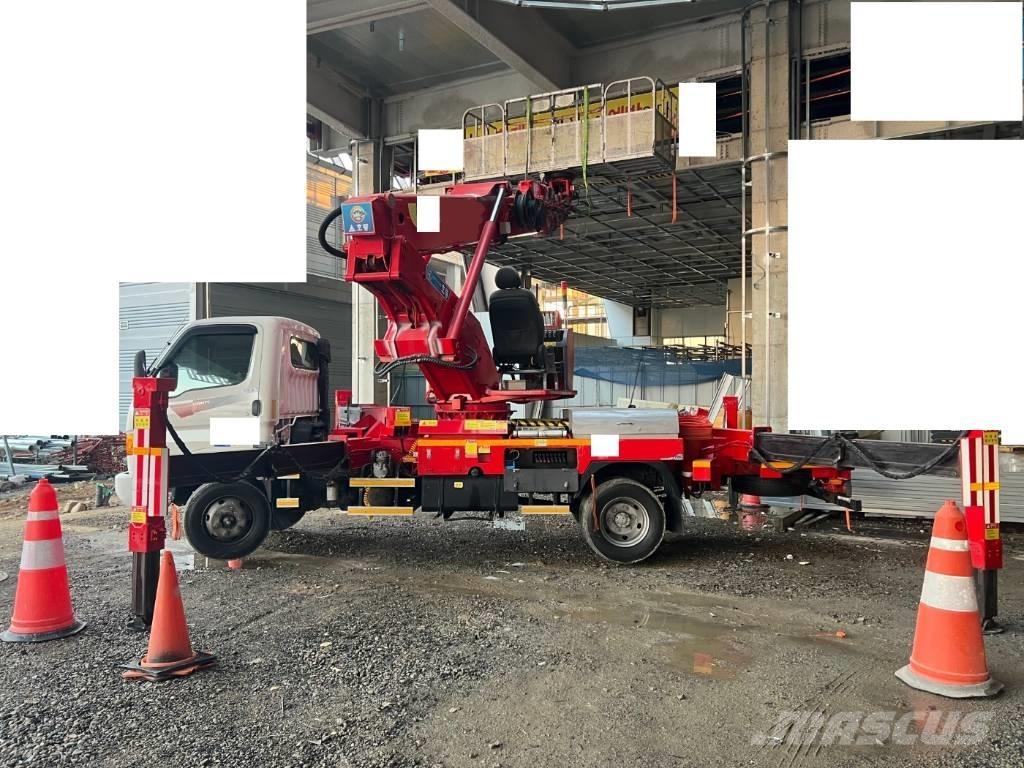 Horyong SKY280 卡車裝載高空作業車