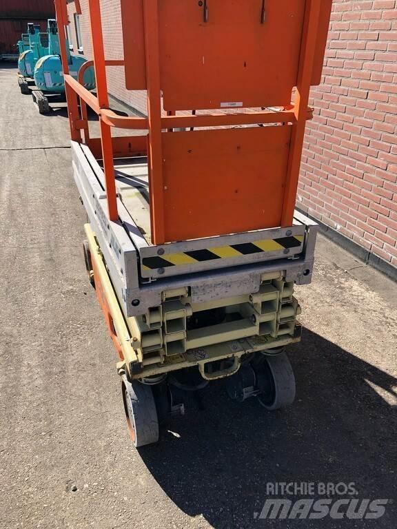 JLG 1930es 剪式升降機