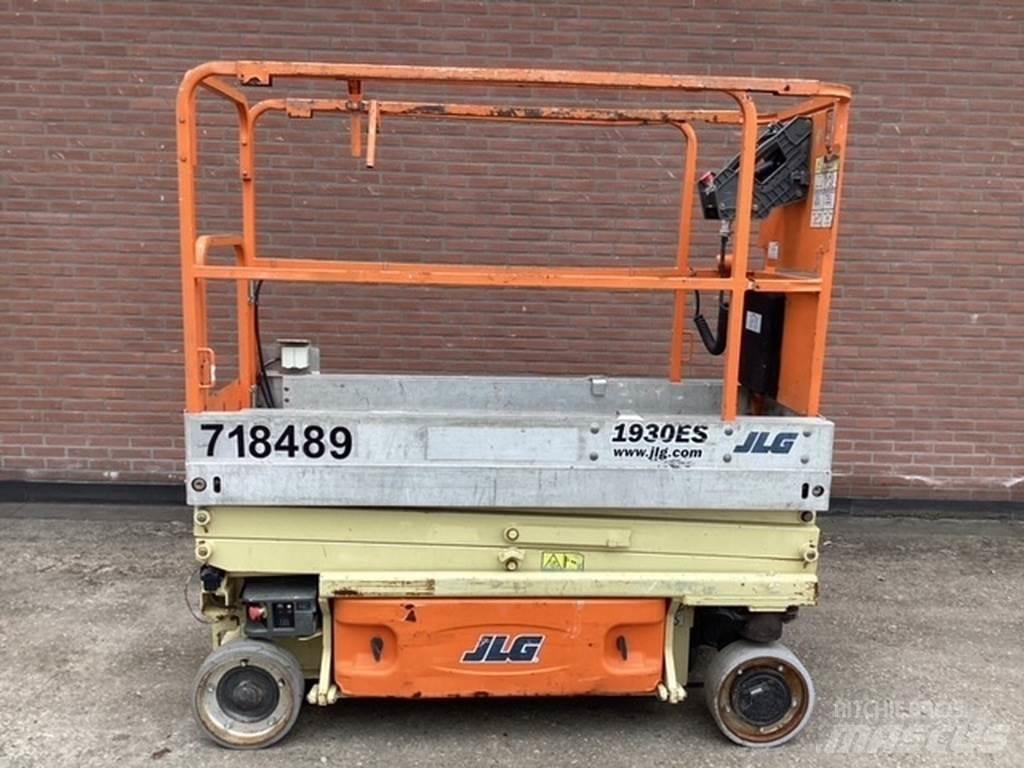 JLG 1930es 剪式升降機
