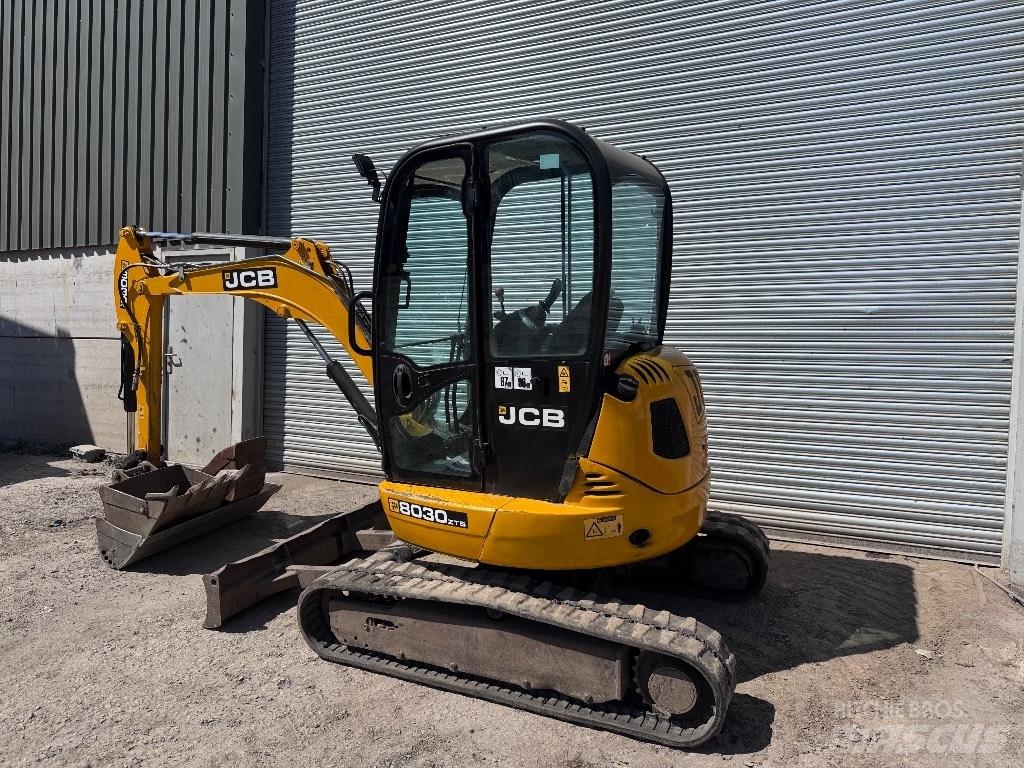 JCB 8030 ZTS 小型挖土機/掘鑿機<7t(小型挖掘機)