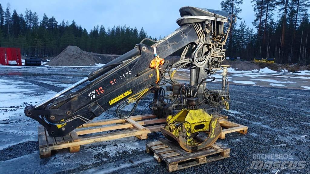 Loglift F118ST9.6 木材起重機
