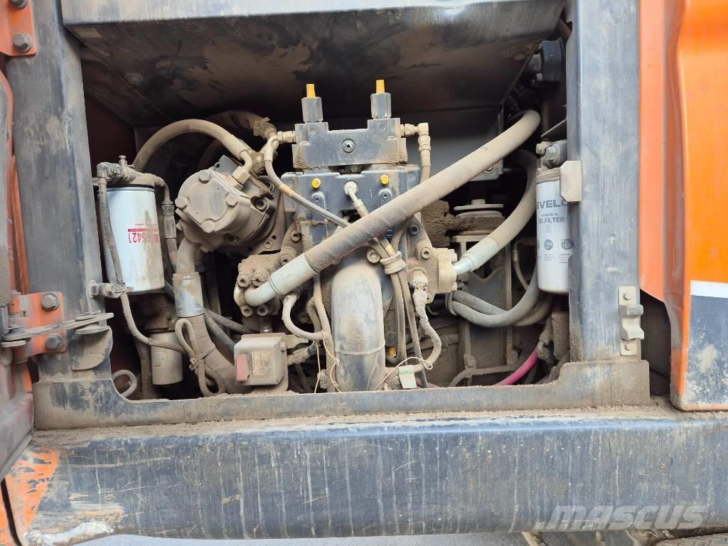 Doosan DX 210 W 旋轉式挖土機/掘鑿機/挖掘機