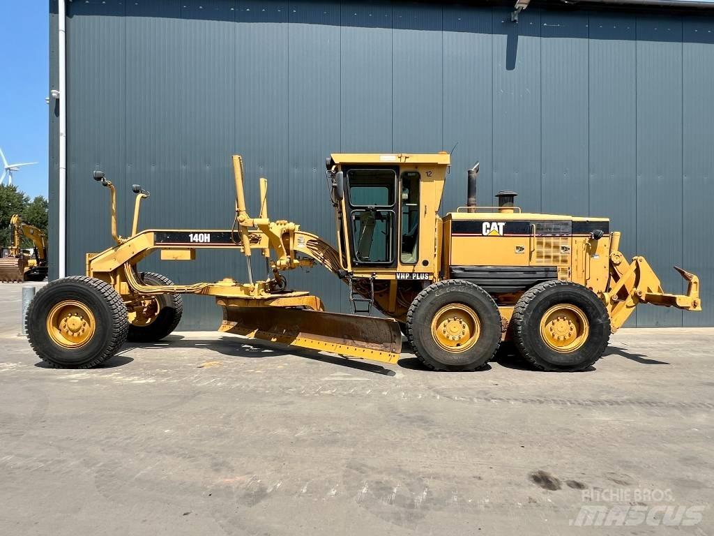 CAT 140H II 平土機