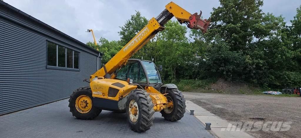 Manitou MT 732 伸縮臂操作車