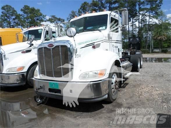 Peterbilt 384 其他