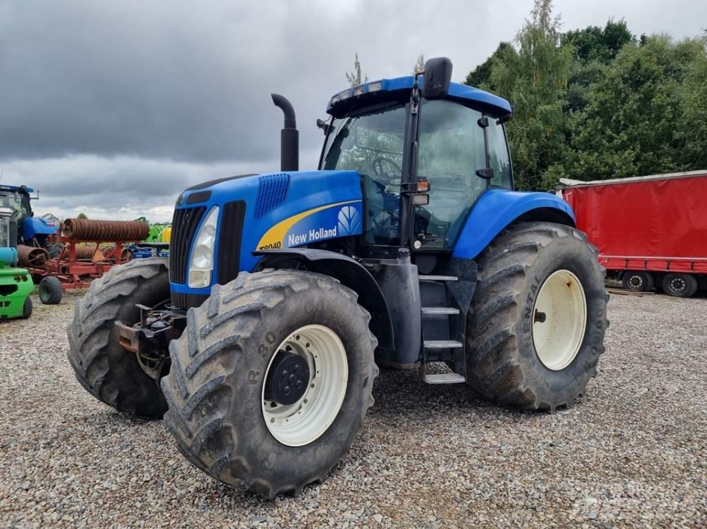 New Holland T 8040 曳引機
