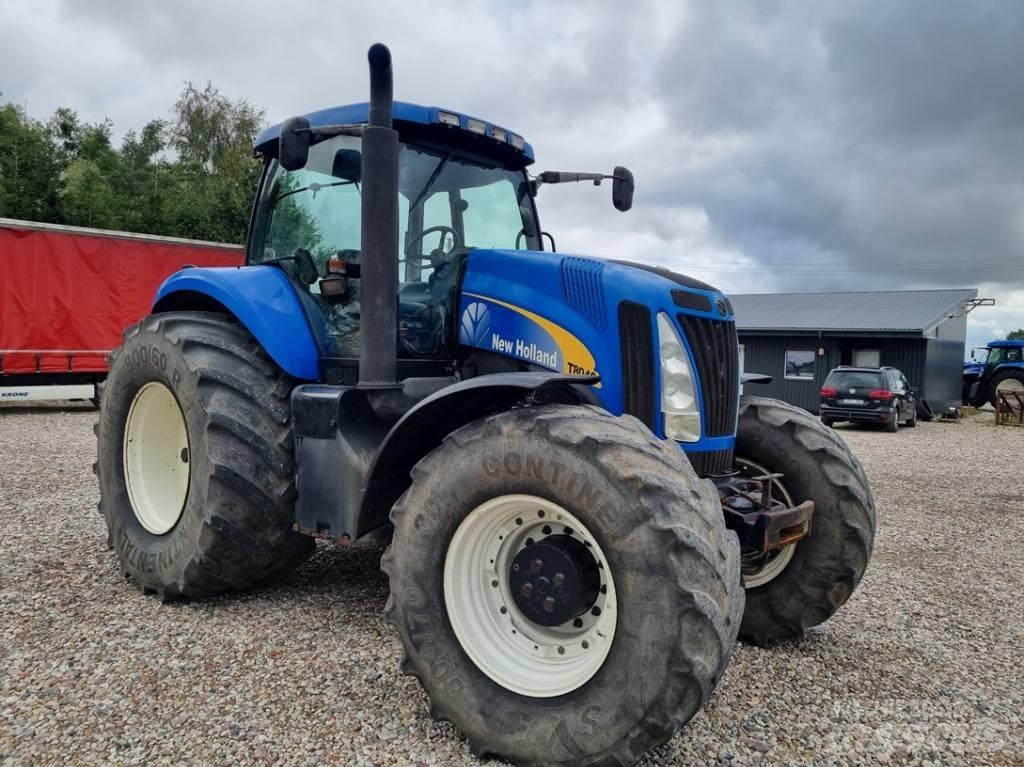 New Holland T 8040 曳引機