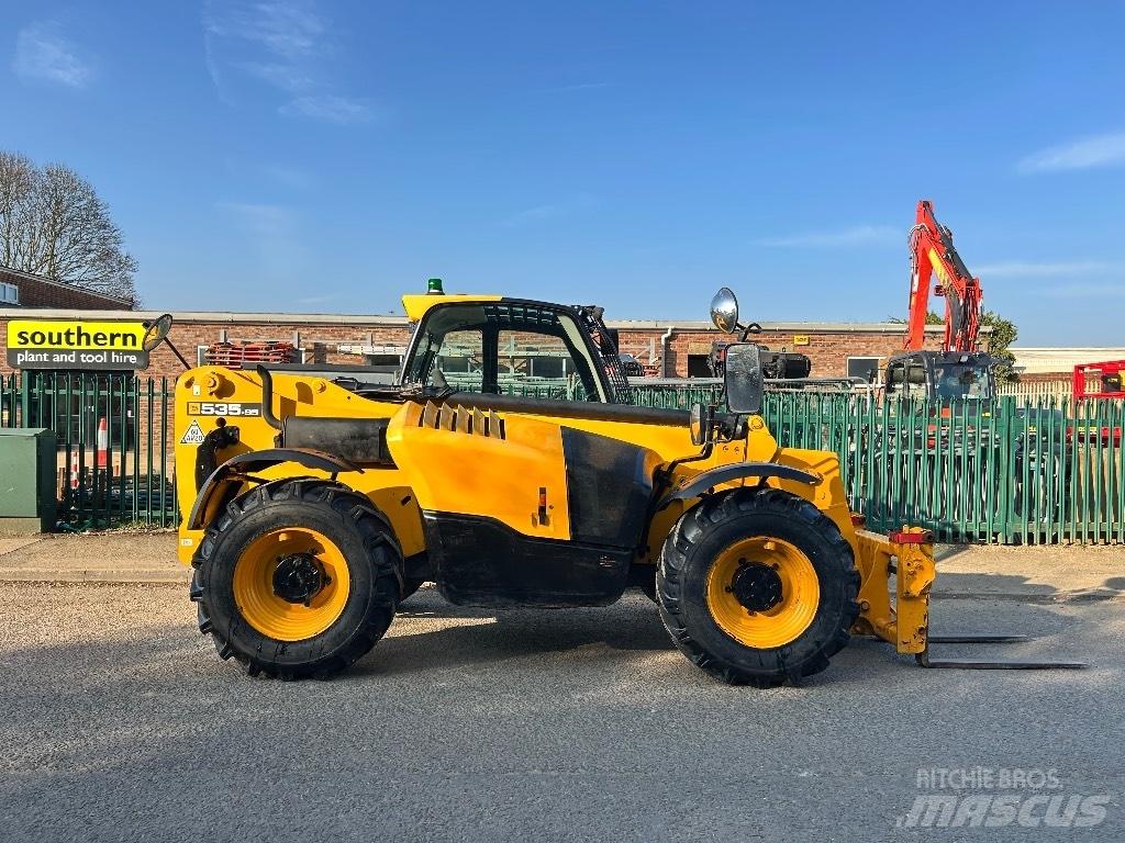 JCB 535-95 伸縮臂操作車