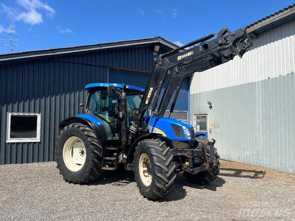 New Holland TS 135 A 曳引機