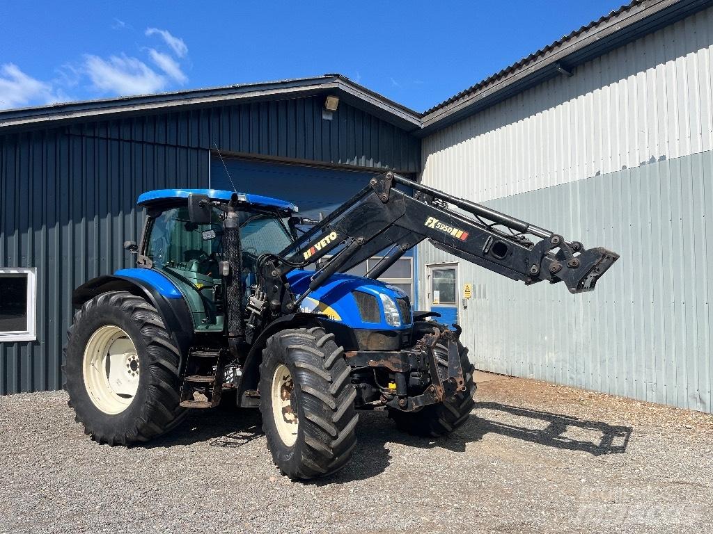 New Holland TS 135 A 曳引機