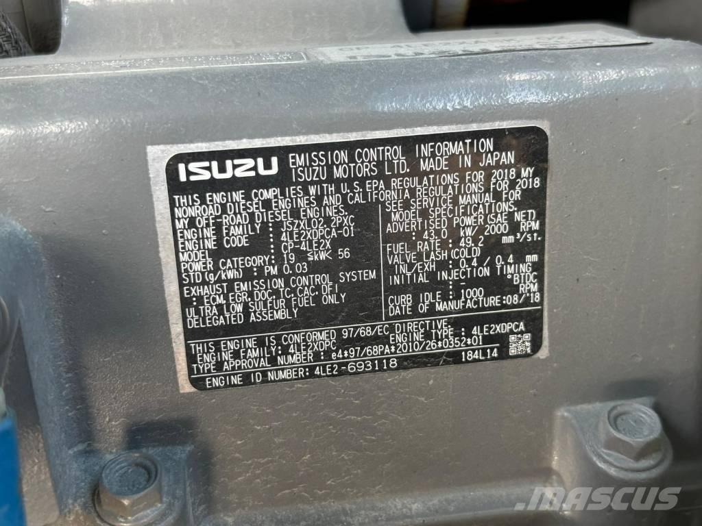 Kobelco SK 75 SR-3E 中型挖土機/掘鑿機/挖掘機 7t-12t