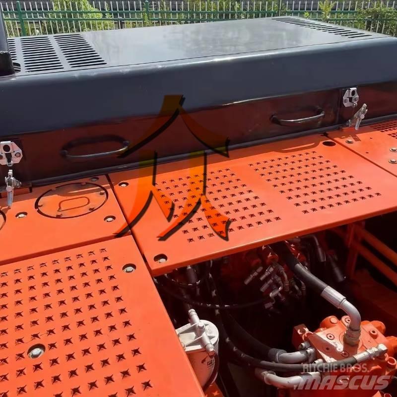 Doosan DH300 履帶式 挖土機/掘鑿機/挖掘機