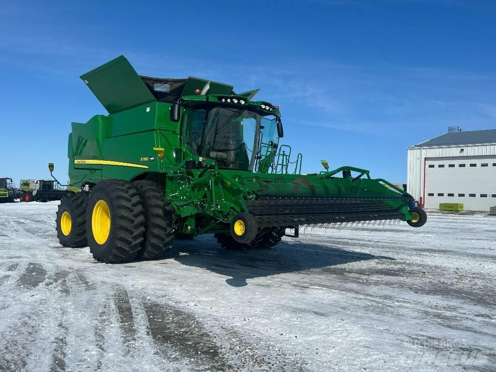 John Deere S780 聯合收穫機