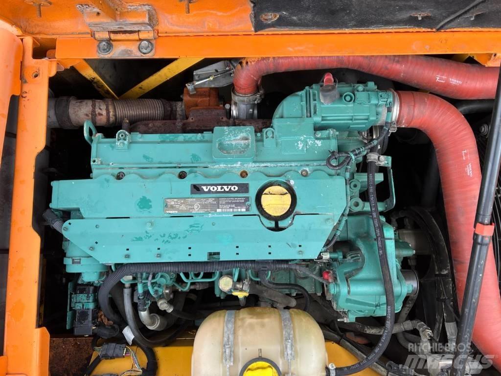 Volvo EW 140 旋轉式挖土機/掘鑿機/挖掘機