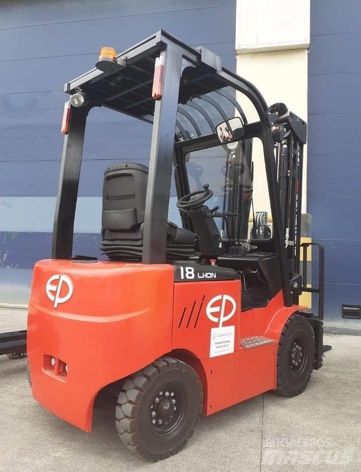 EP EFL181 電動堆高機
