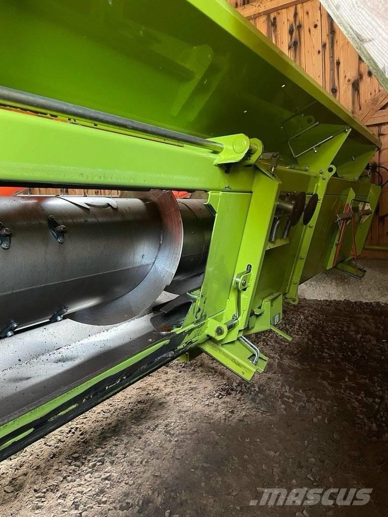 CLAAS V 750 聯合收割機頭