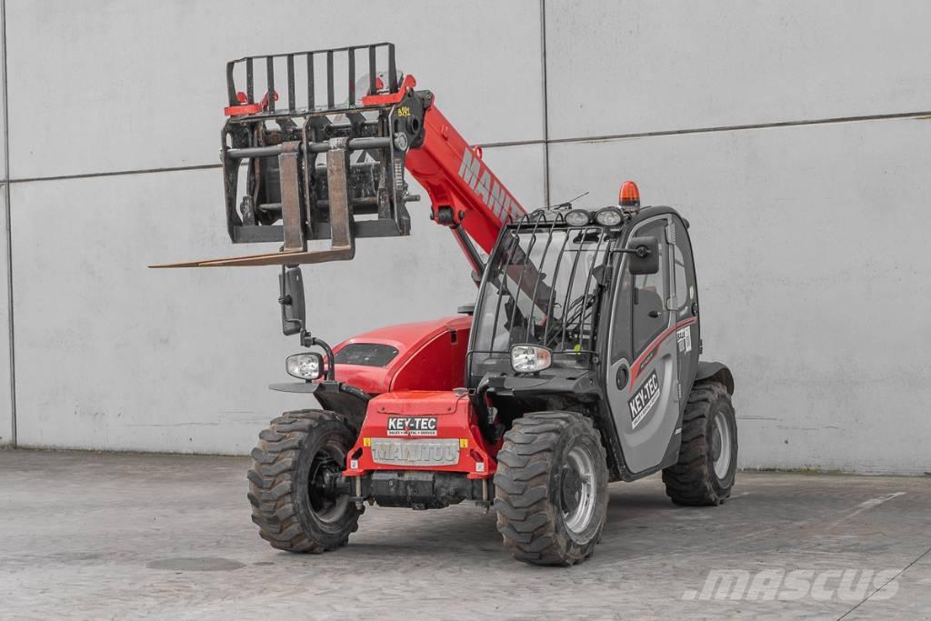 Manitou MT 625 伸縮臂操作車