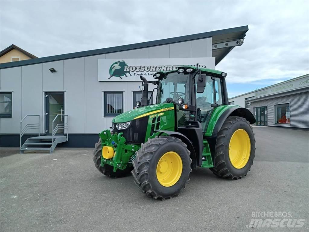 John Deere 6120M 曳引機