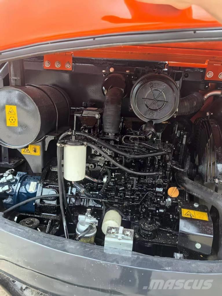 Doosan DH 60 小型挖土機/掘鑿機<7t(小型挖掘機)