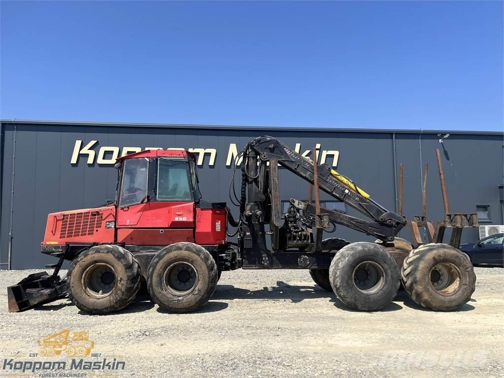 Valmet 890.1 集運機