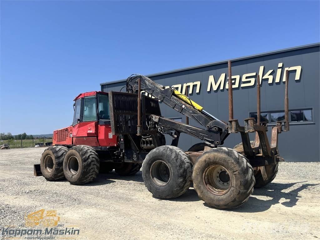 Valmet 890.1 集運機