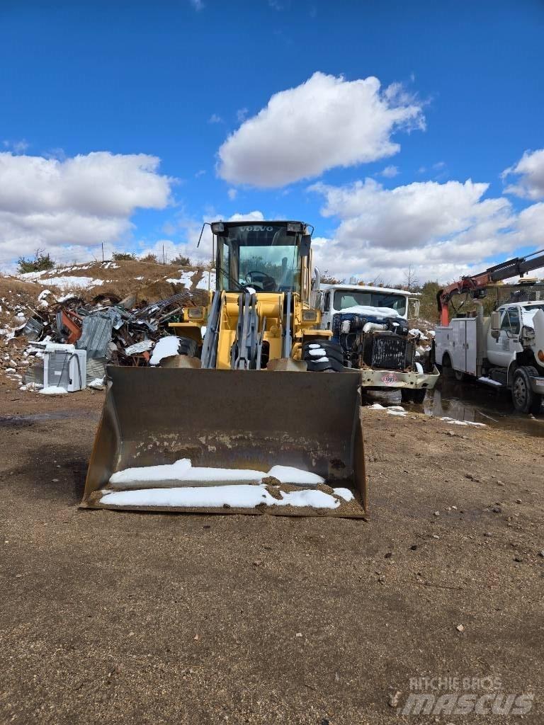 Volvo L 70 C 輪胎式裝載機