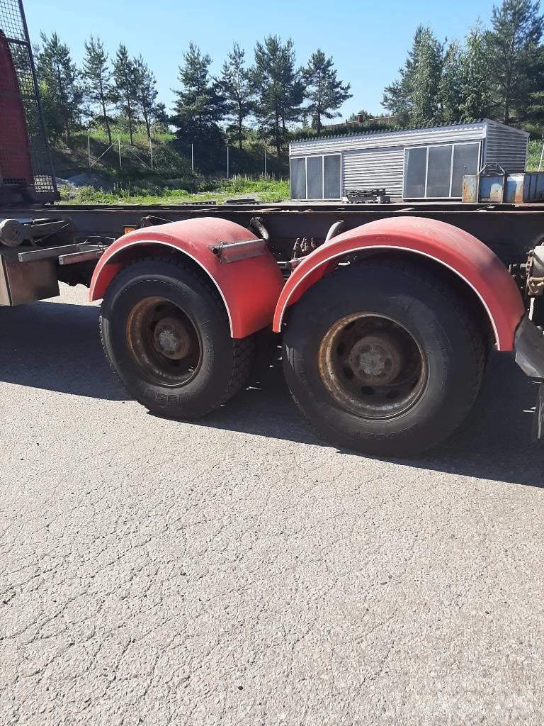 Volvo FH 16 商用底盤車