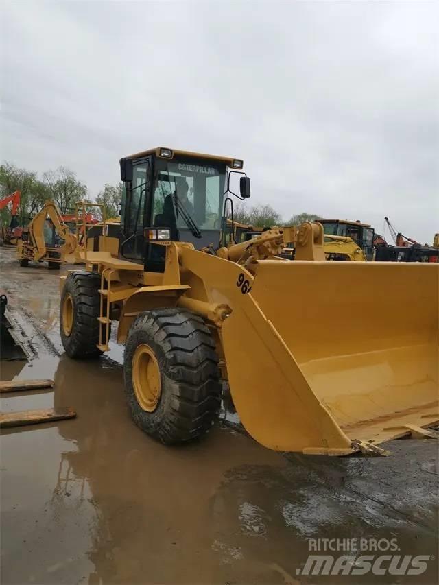 CAT 966G 輪胎式裝載機