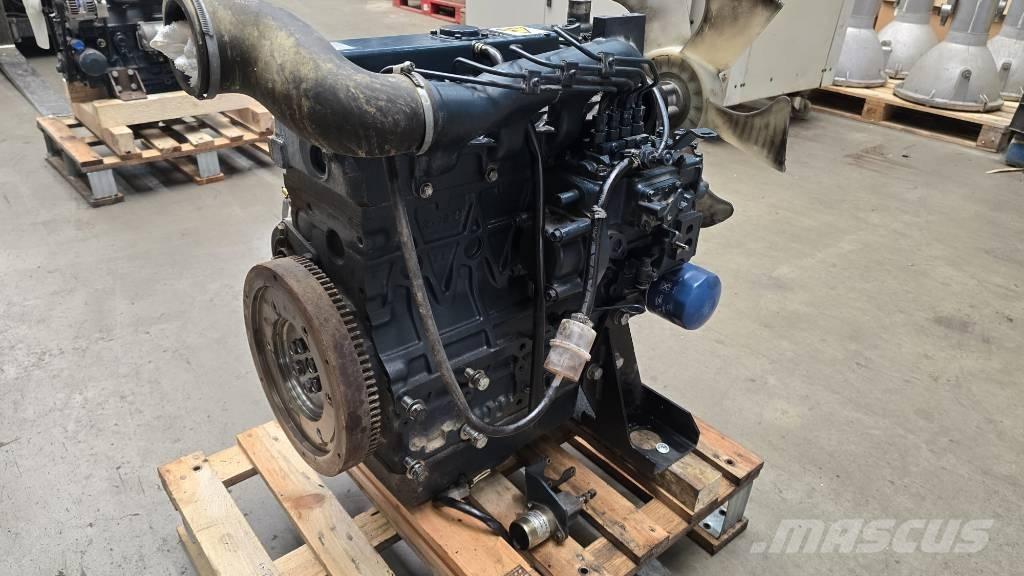 Kubota V 2203 引擎/發動機