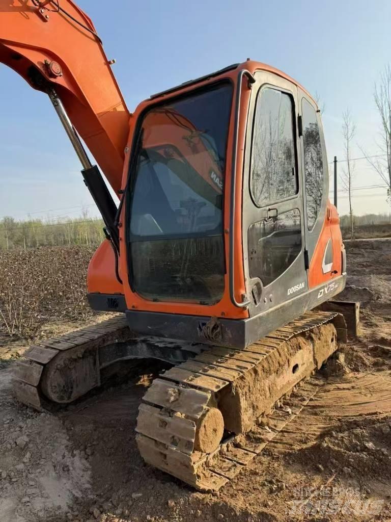 Doosan DX 75-9 C 履帶式 挖土機/掘鑿機/挖掘機
