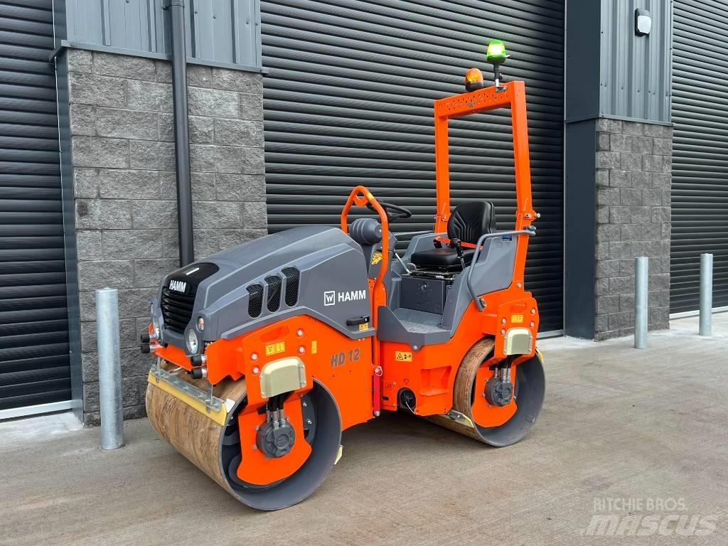 Hamm HD 12 VV 雙輪滾壓機