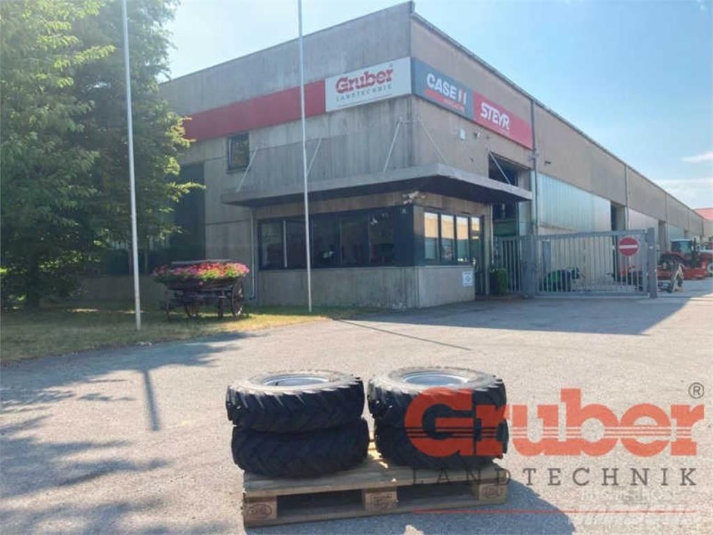 Striegel Bereifung 自裝式拖車