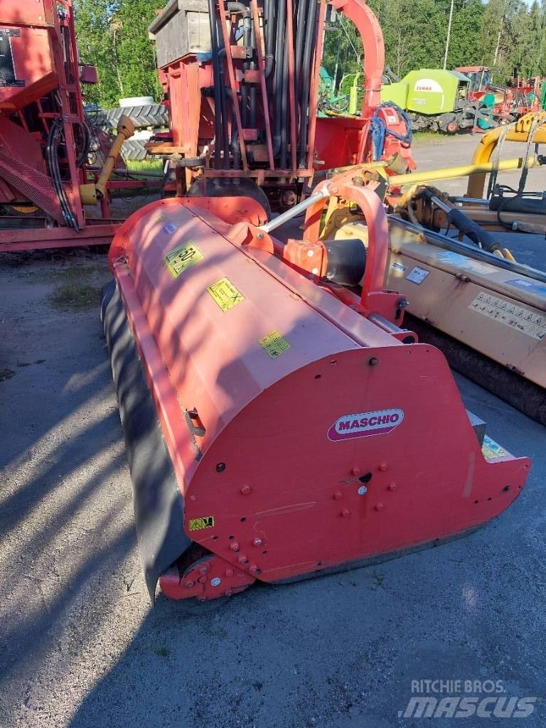 Maschio Tornado 280 莖葉去葉機