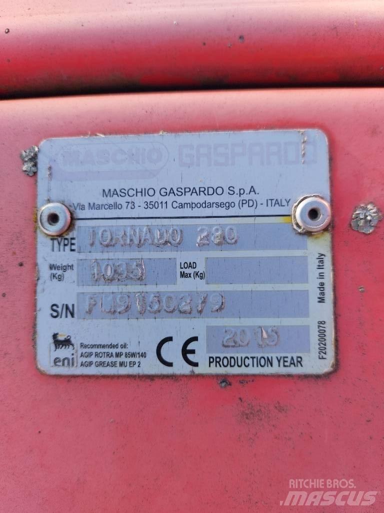 Maschio Tornado 280 莖葉去葉機