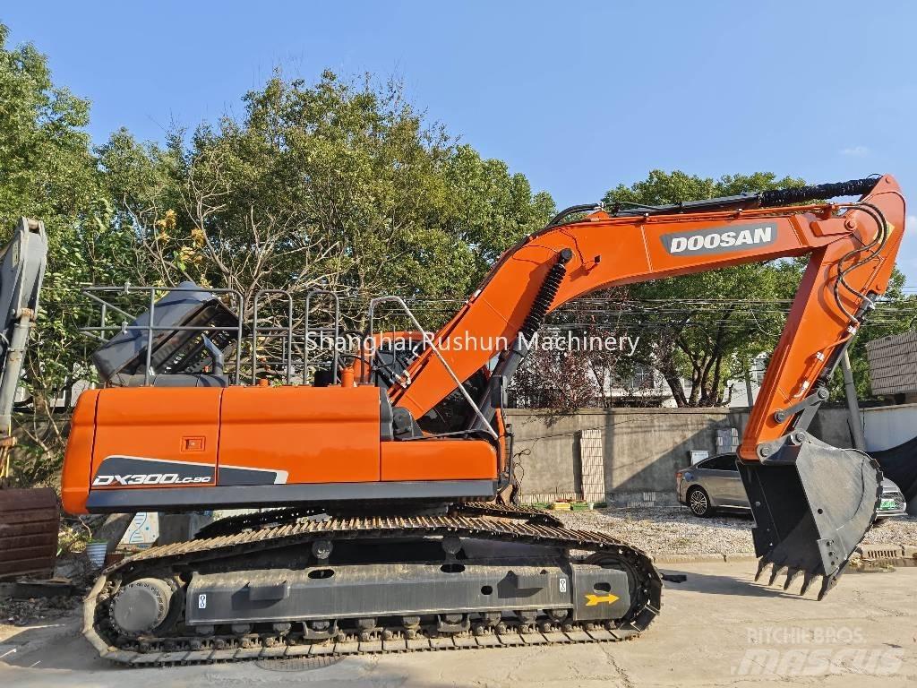 Doosan DX300 履帶式 挖土機/掘鑿機/挖掘機