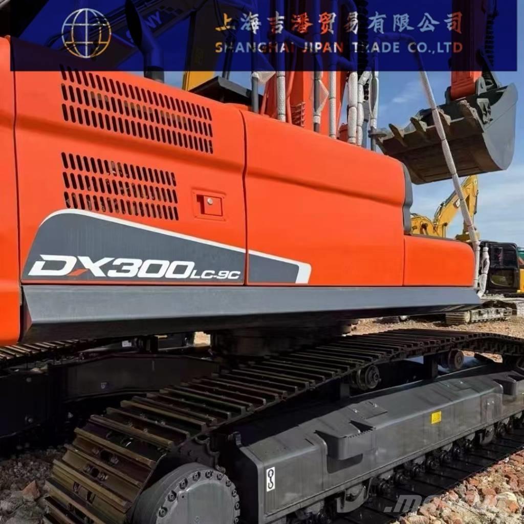 Doosan DX 300 履帶式 挖土機/掘鑿機/挖掘機