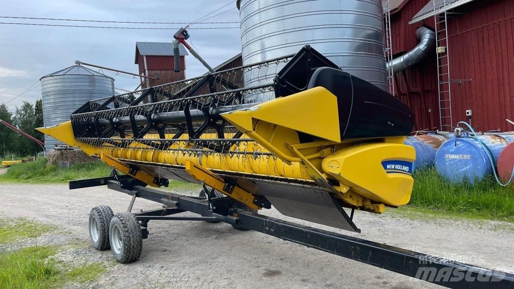 New Holland CX 6090 聯合收穫機