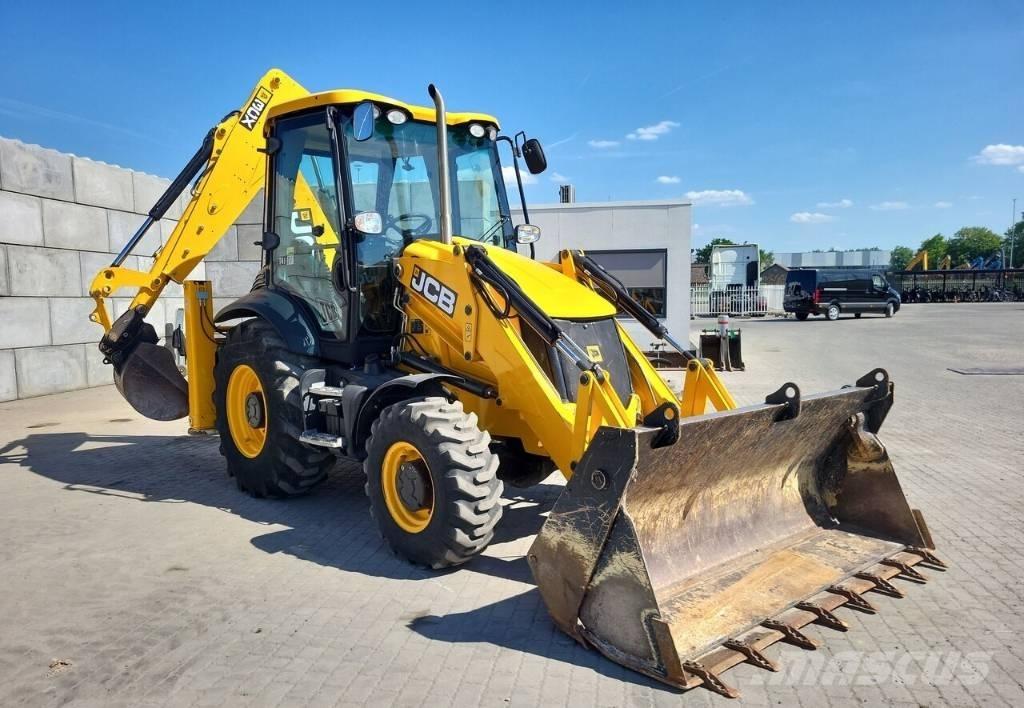 JCB 3CX 反鏟裝載機